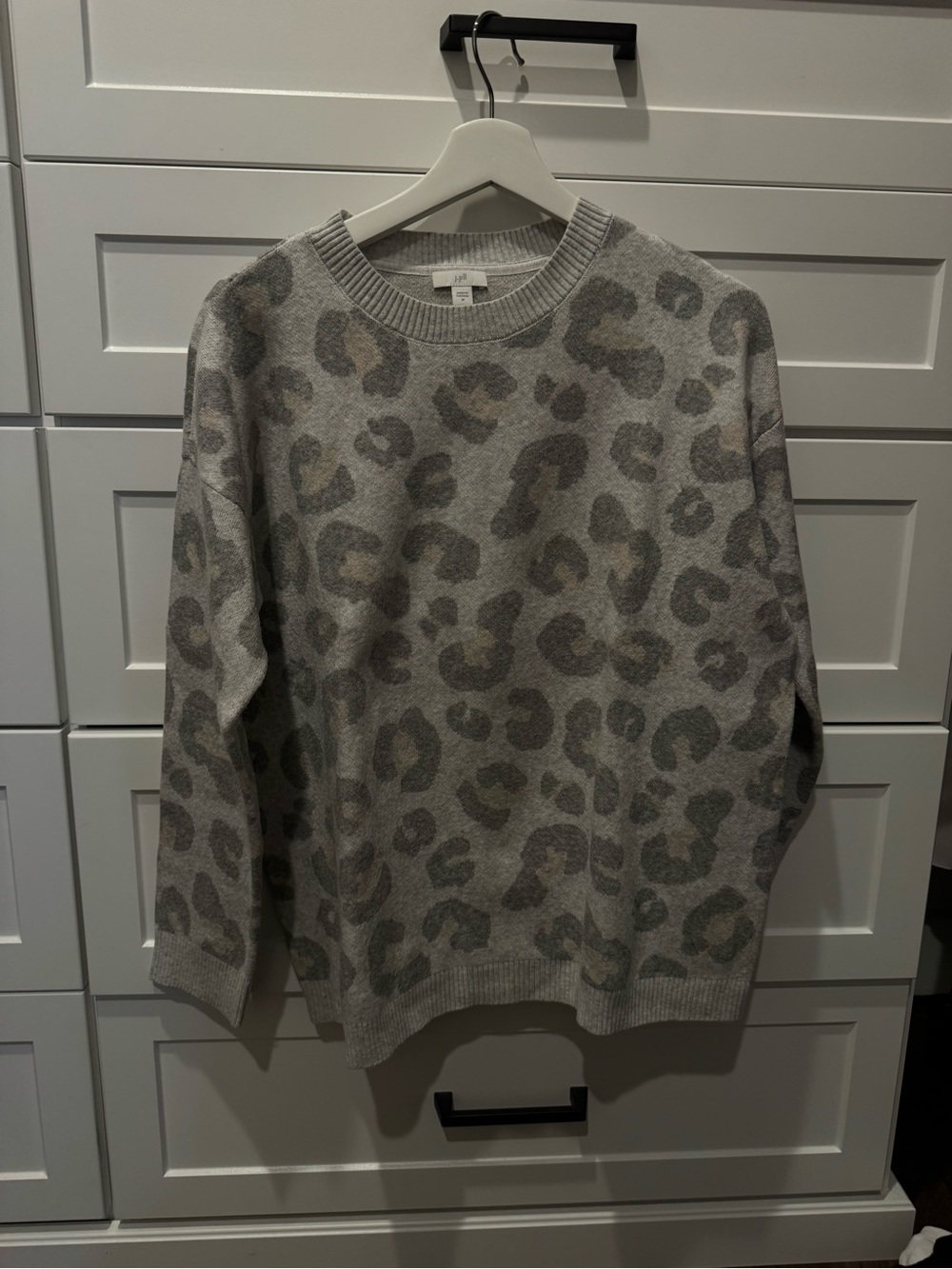 Gray Leopard-Print Crewneck Sweater - women’s size M JJill